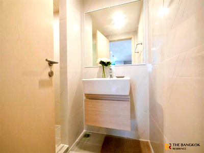 Condos for sale : The Excel Hideaway Sukhumvit 50 Ready-to-move-in Condo, Great Value