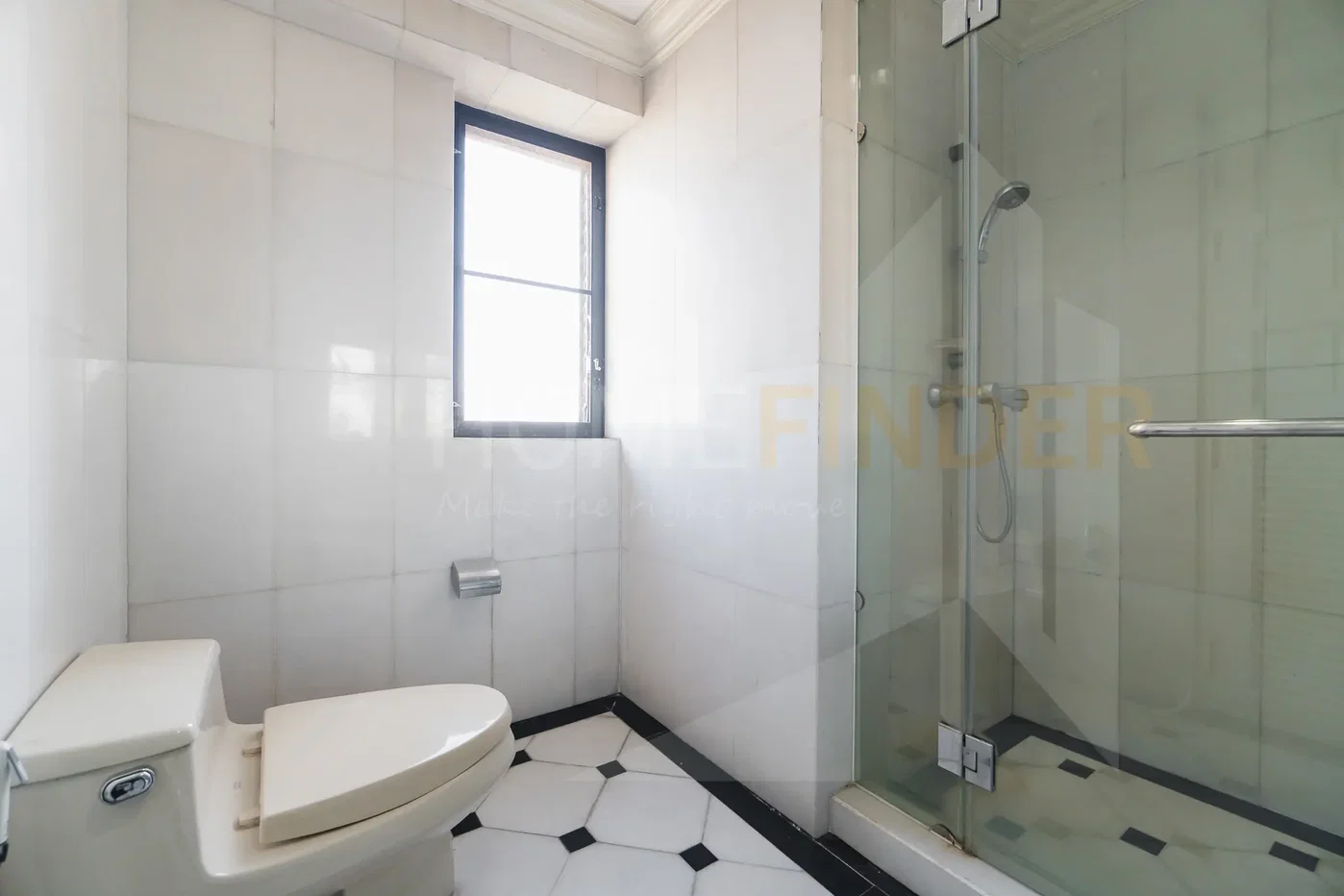 picture Baan Suanpetch condominium 3 bedrooms, for rent - 19/21