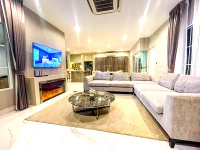 Houses for rent : Nantawan Ramintra - Paholyothin 50 4 bedrooms, for rent