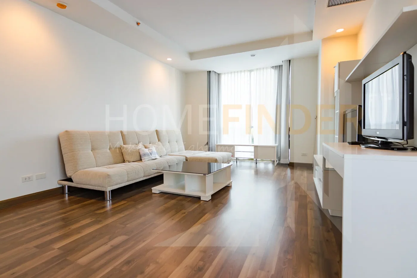 รูป The Rajdamri Residence 2 bedrooms, for rent - รูปที่ 7/18