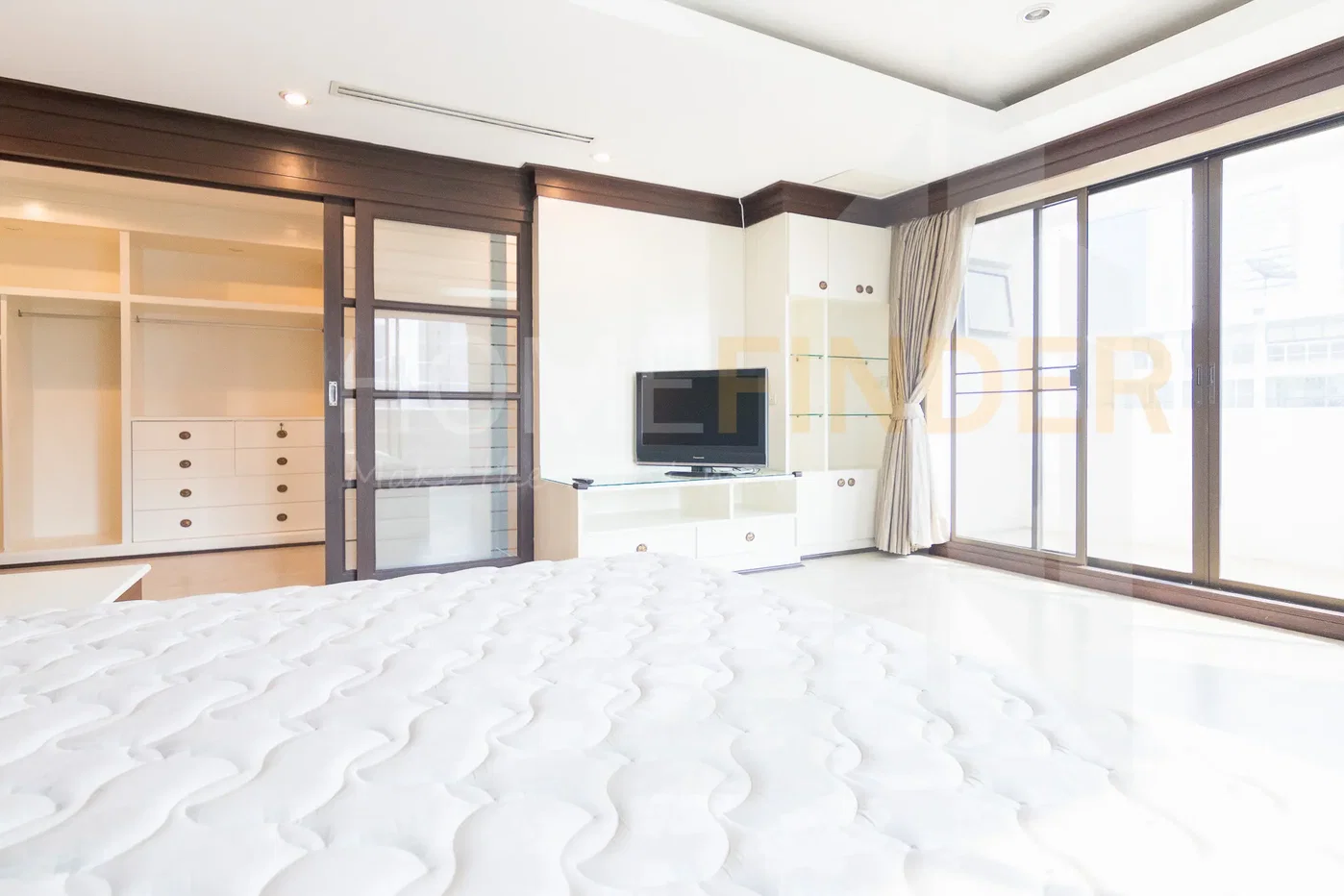 picture Regent on the Park 2 3 bedrooms, for rent - 7/13