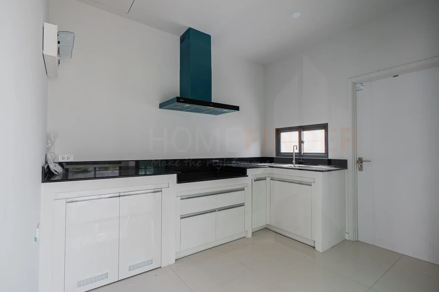 รูป Grand Britania Krungthepkreetha 4 bedrooms, for sale - รูปที่ 13/19