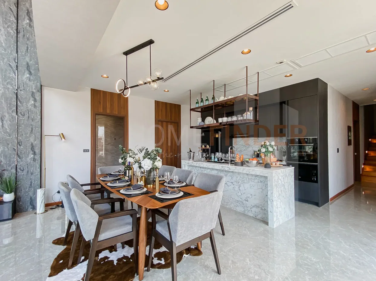 รูป Highland Park Pool Villas Pattaya 4 bedrooms, for sale - รูปที่ 4/16