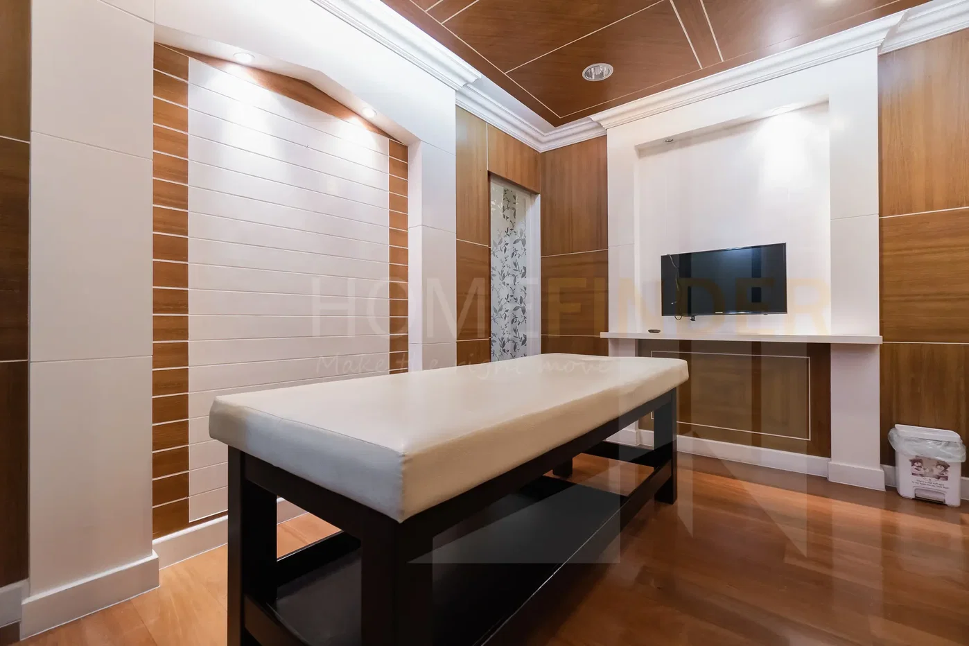 รูป Baan Klang Krung Thonglor- Spacious 4 bedroom house for rent in Thong lo, Bangkok 4 bedrooms, for rent - รูปที่ 25/39