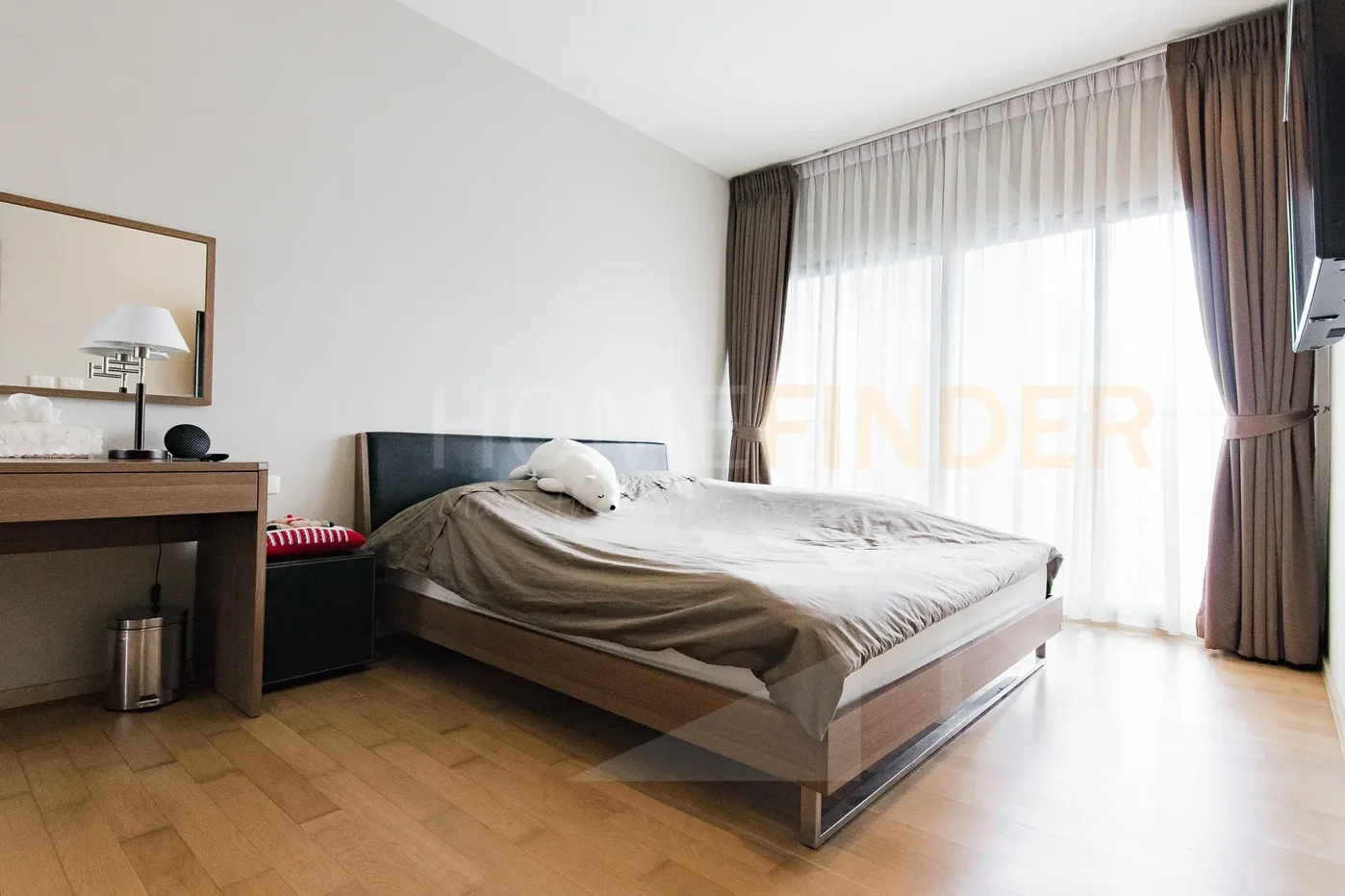 picture Noble Reveal 1 bedroom, for rent - 6/9