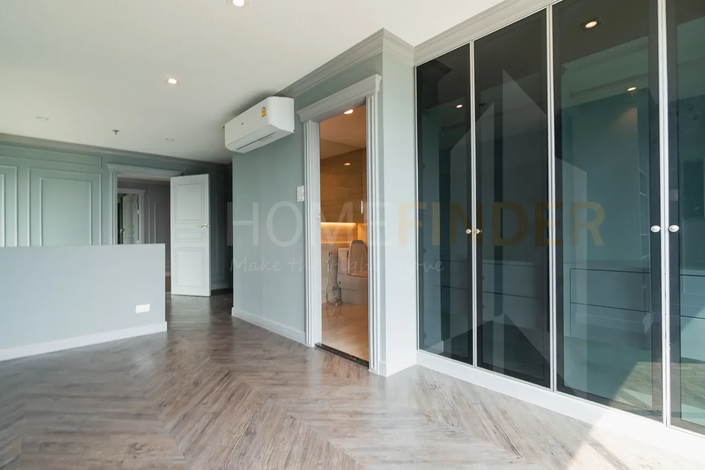 picture Sukhumvit Suite 2 bedrooms, for rent - 11/29