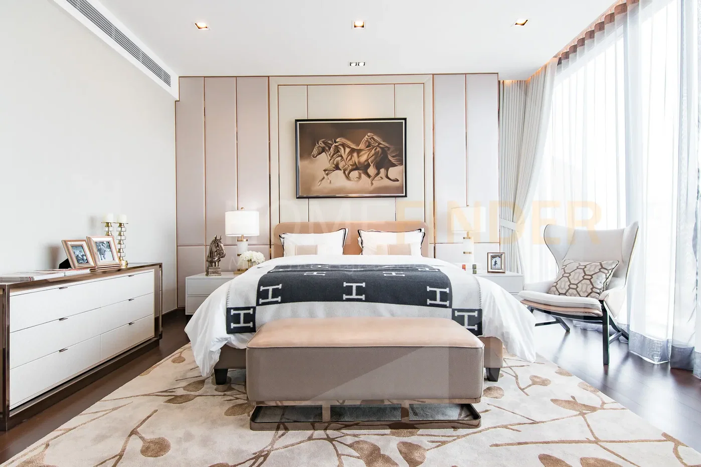 picture Q 1 Sukhumvit 3 bedrooms, for sale - 36/48