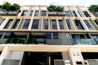 ทาวน์โฮม กรุงเทพมหานคร : Ther Ladprao 93 4 bedrooms, for sale