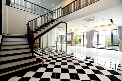 Houses for sale Ruamrudee International School Early Years Campus : Setthasiri Wongwaen - Chatuchot 5 bedrooms, for sale