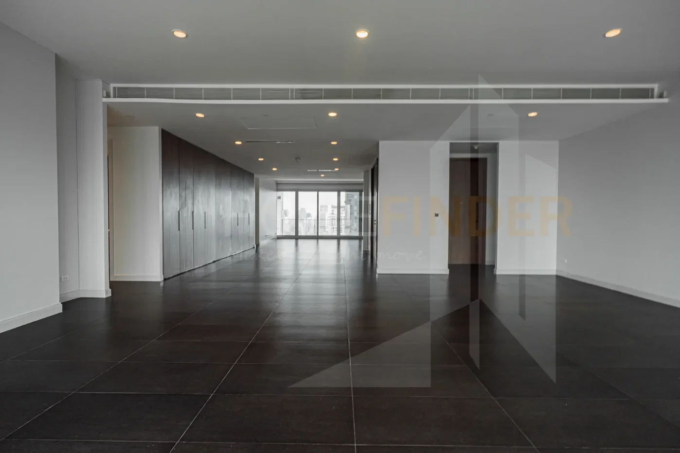 picture 185 Rajadamri 4 bedrooms, for sale - 3/12