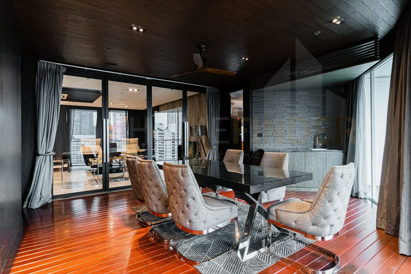 รูป The Master Centrium Asoke-Sukhumvit 4 bedrooms, for rent - รูปที่ 9/35