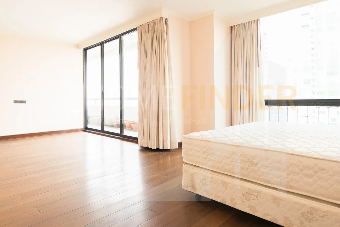 รูป Somkid Gardens 3 bedrooms, for sale - รูปที่ 6/12