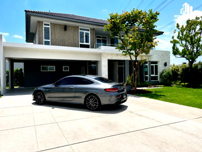 Houses for sale : FOR SALE: Single House – Mantana Bangna–Wongwaen  4 Bedrooms | 5 Bathrooms | 6 Parking Spaces  Location: Bangna – Wongwaen