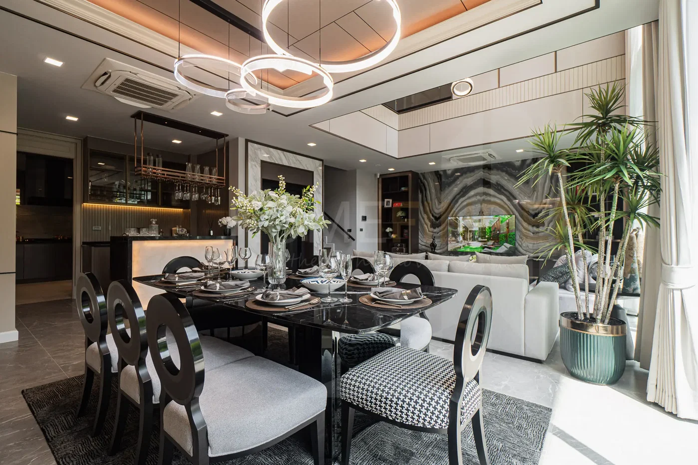 รูป The One Signature Bangna-Rama9 4 bedrooms, for sale - รูปที่ 4/10