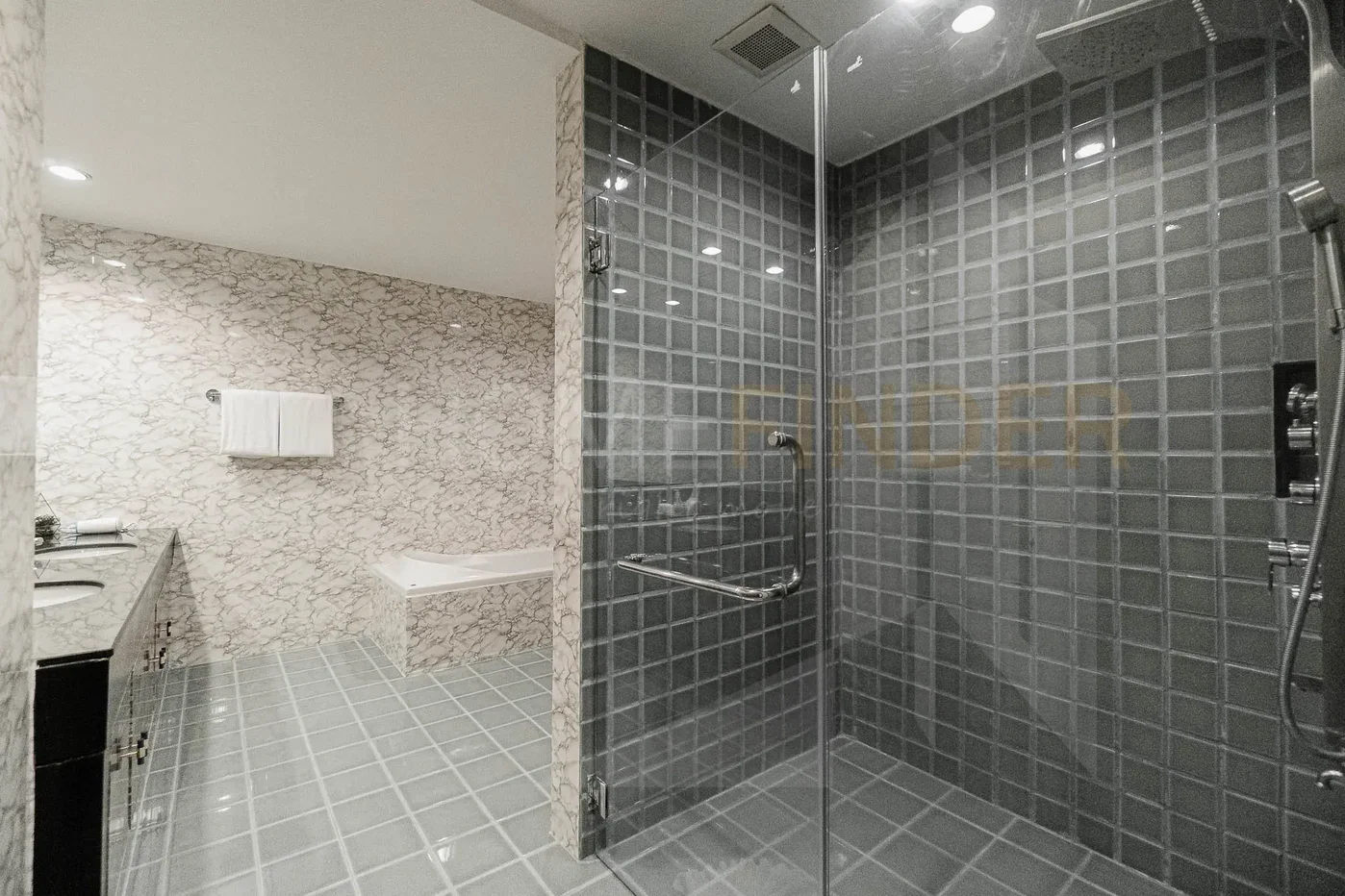 picture Benviar Tonson Residence 6 bedrooms, for rent - 19/21