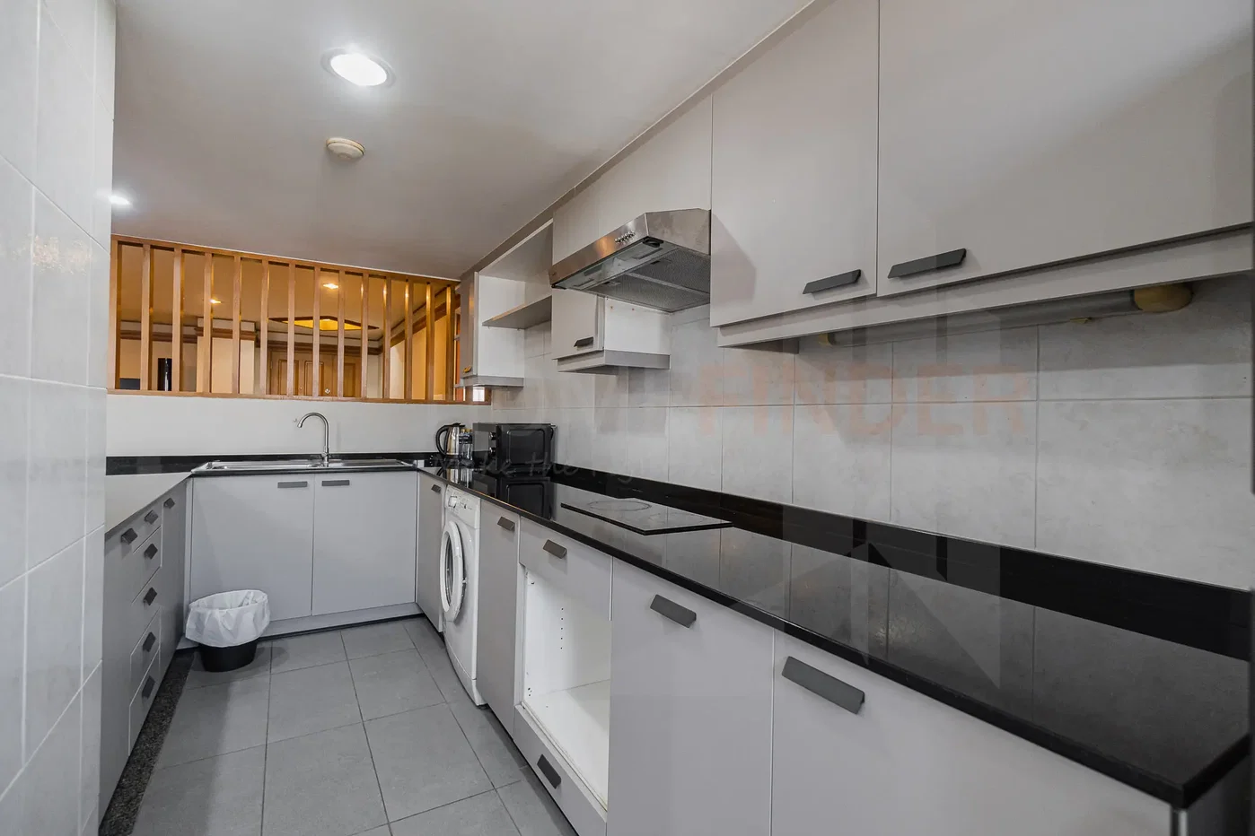 picture United Tower 2 bedrooms, for rent - 11/14