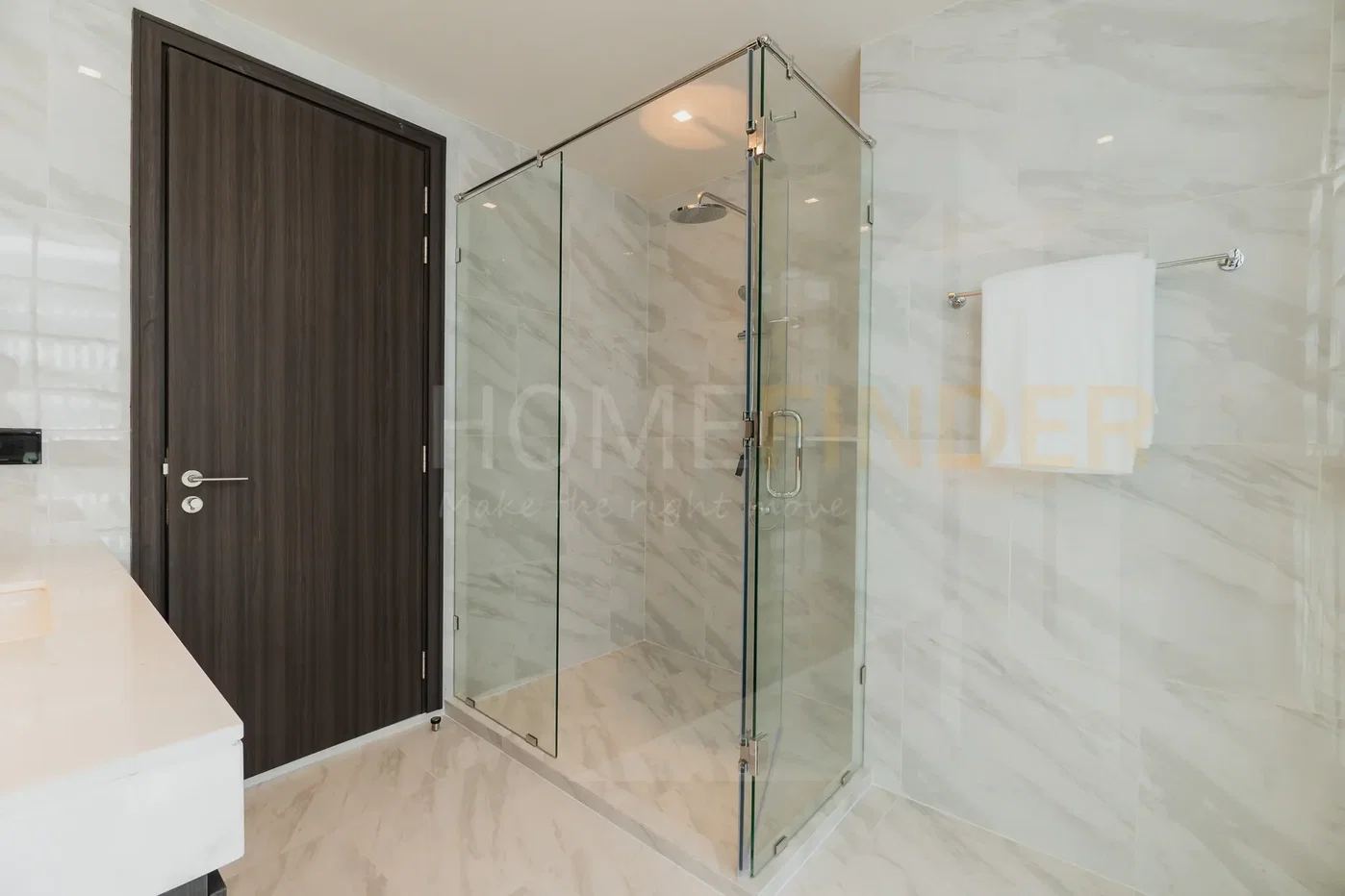picture Quarter 31 5 bedrooms, for sale - 27/27