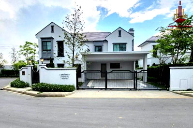 Houses for rent : ✨ For Rent: Nantawan Rama 9-New Krungthepkreetha  ✨ 💰 Only 170,000 THB/month