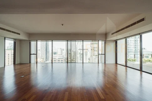 Hansar Rajdamri 3 bedrooms, for rent