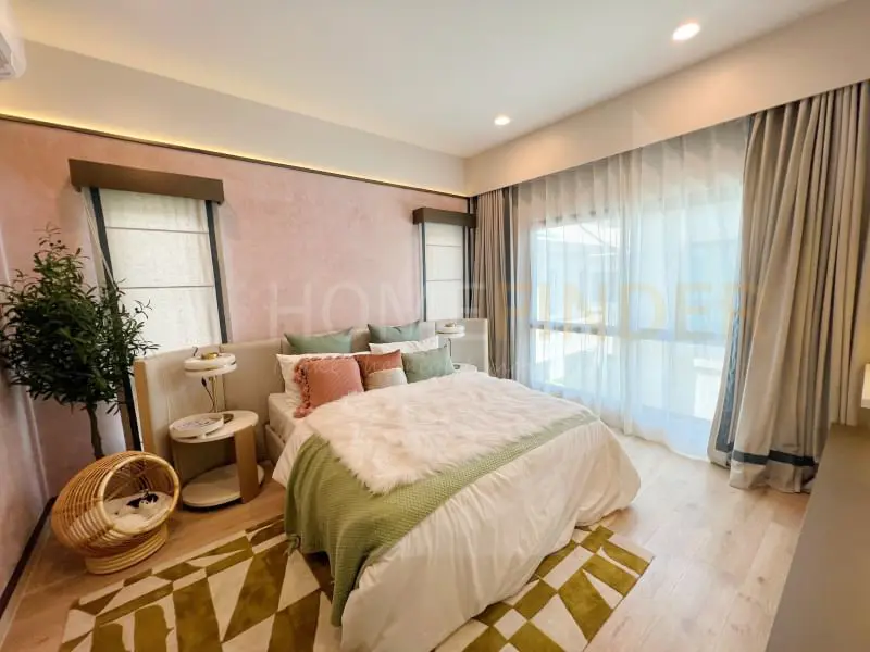 picture Burasiri Krungthep Kreetha 5 bedrooms, for rent - 9/12