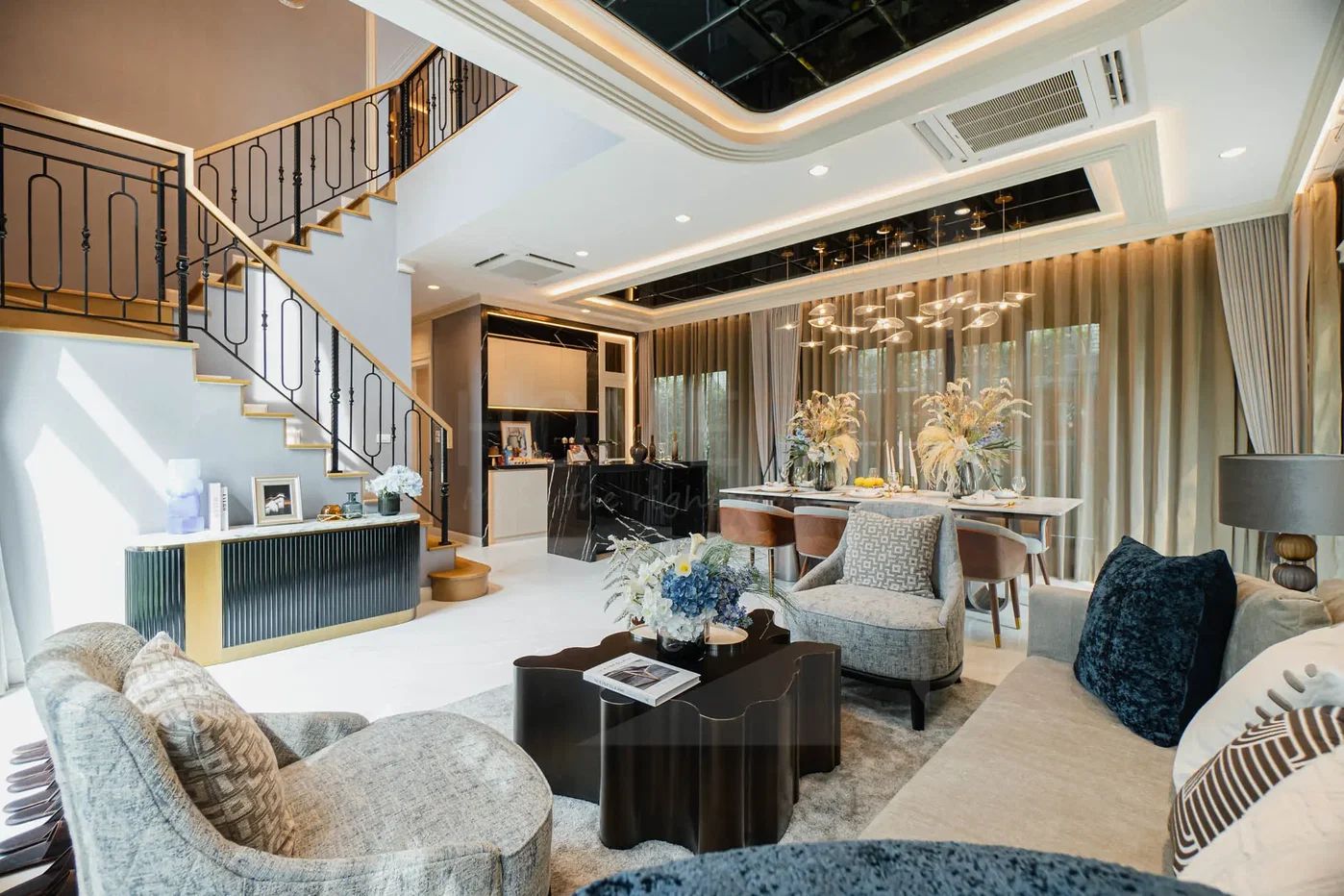 รูป Gramour Sathorn 5 bedrooms, for sale - รูปที่ 1/25