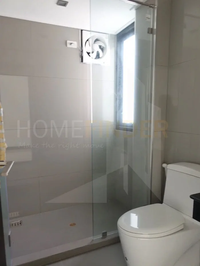 รูป Townhouse Soi Narathiwas 4 bedrooms, for rent - รูปที่ 9/10