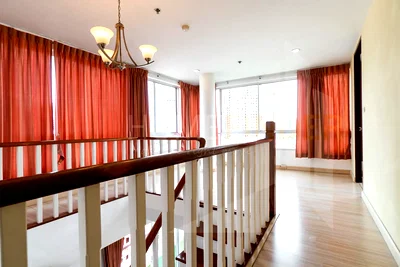 คอนโดให้เช่า : P.W.T. Mansion 2 bedrooms, for rent