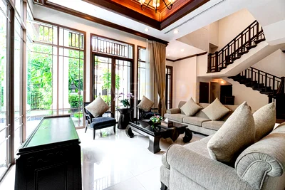 เช่าบ้านเดี่ยว ม.เทคโนโลยีราชมงคลกรุงเทพ : L&H Villa Sathorn - Beautiful 4 Bedroom house and swimming pool Sathorn, Bangkok 4 bedrooms, for rent