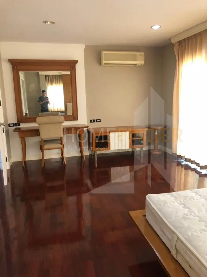 รูป Town Home (Nang Lin Gee Road) 3 bedrooms, for rent - รูปที่ 5/11