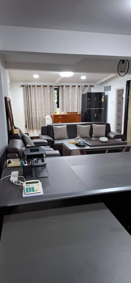 รูป บ้านเดี๋ยวขายราคาพิเศษ ขนาด 143 ตรว. 5 นอน 4 น้ำบรรยากาศเงียบสงบ ในซอยรามคำแหง118 ใกล้ศูนย์นันทนาการเขตสะพานสูงและรถไฟฟ้าสีส้มสถานีสัมมากร - รูปที่ 11/17