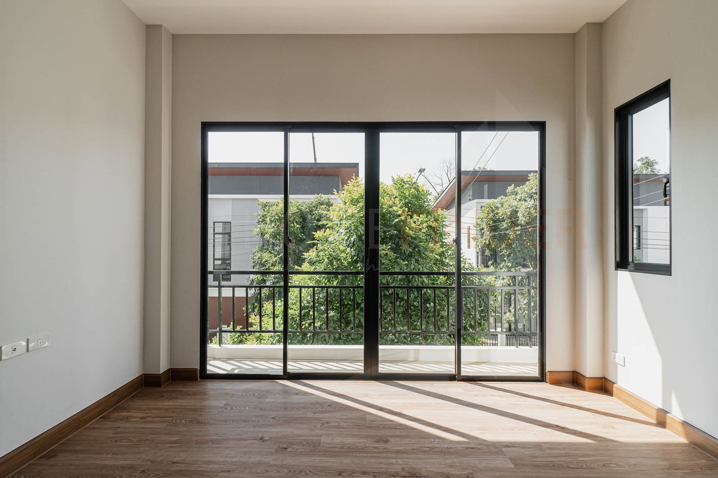 รูป The One Life Bangna 4 bedrooms, for sale - รูปที่ 11/15