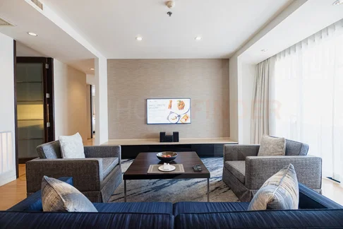 Emporium Suites by Chatrium 2 bedrooms, for rent