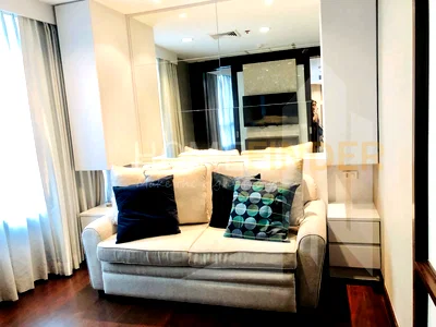 ขายคอนโด : Urbana Langsuan 2 bedrooms, for sale