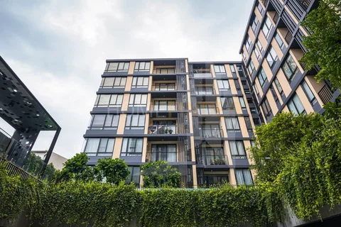 Lyss Ratchayothin 2 bedrooms, for sale