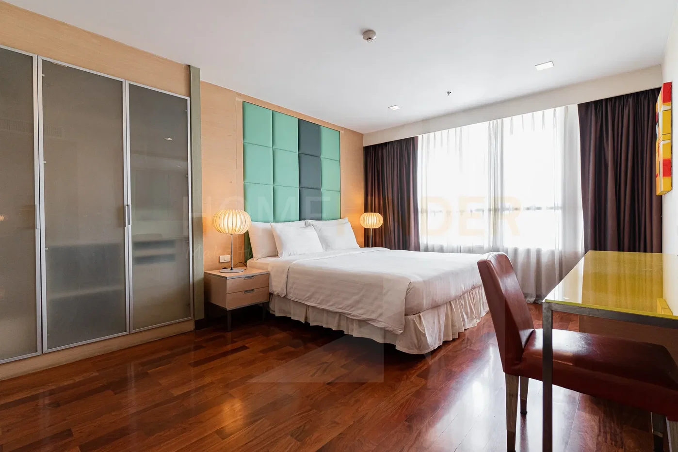 รูป Urbana Langsuan (Premier) 2 bedrooms, for rent - รูปที่ 5/10