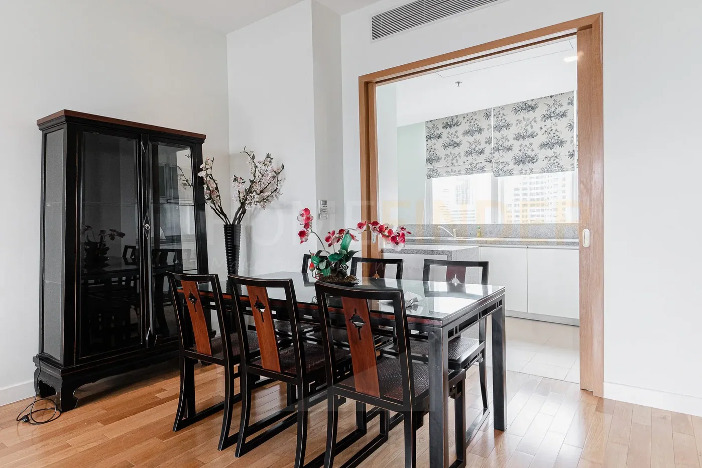picture Millennium Residence 3 bedrooms, for rent - 4/14