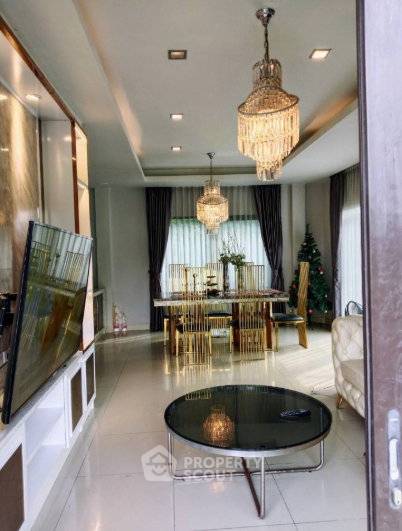 picture 4-BR House At Centro Ramindra - Chatuchot, Sai Mai (ID 3257193) - 5/12