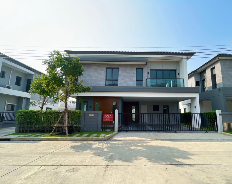 ขายบ้านเดี่ยว : บ้านเดี่ยว The City ติวานนท์-งามวงศ์วาน | 69 ตร.ว. | 5 ห้องนอน 6 ห้องน้ำ | หลังบ้านไม่ติดใคร | ซอยในสุด | 18 ล้านบาท