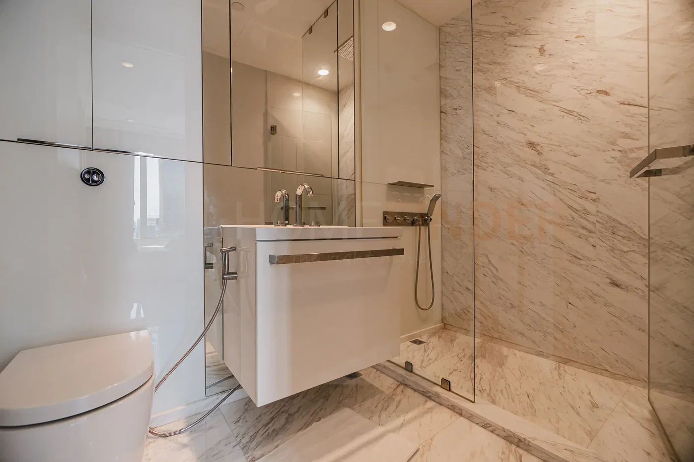 picture 185 Rajdamri 3 bedrooms, for sale - 20/24