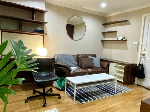 🎈 #R2301_236🎈 💥Urgent!💥 Available from Oct 1st—act fast before it's gone! ‼️ 𝗙𝗼𝗿 𝗥𝗲𝗻𝘁 1️⃣5️⃣k 🔥 Lumpini Place Rama 9 Condo.