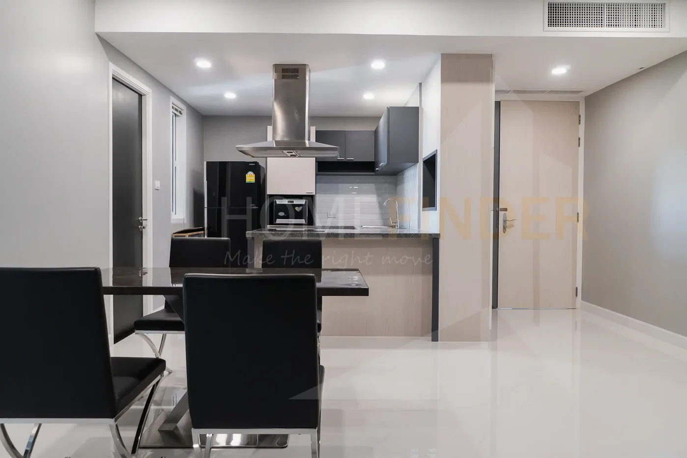 picture Fullerton 3 bedrooms, for rent - 8/25