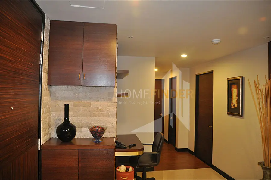 picture Avenue 61 2 bedrooms, for rent - 7/9
