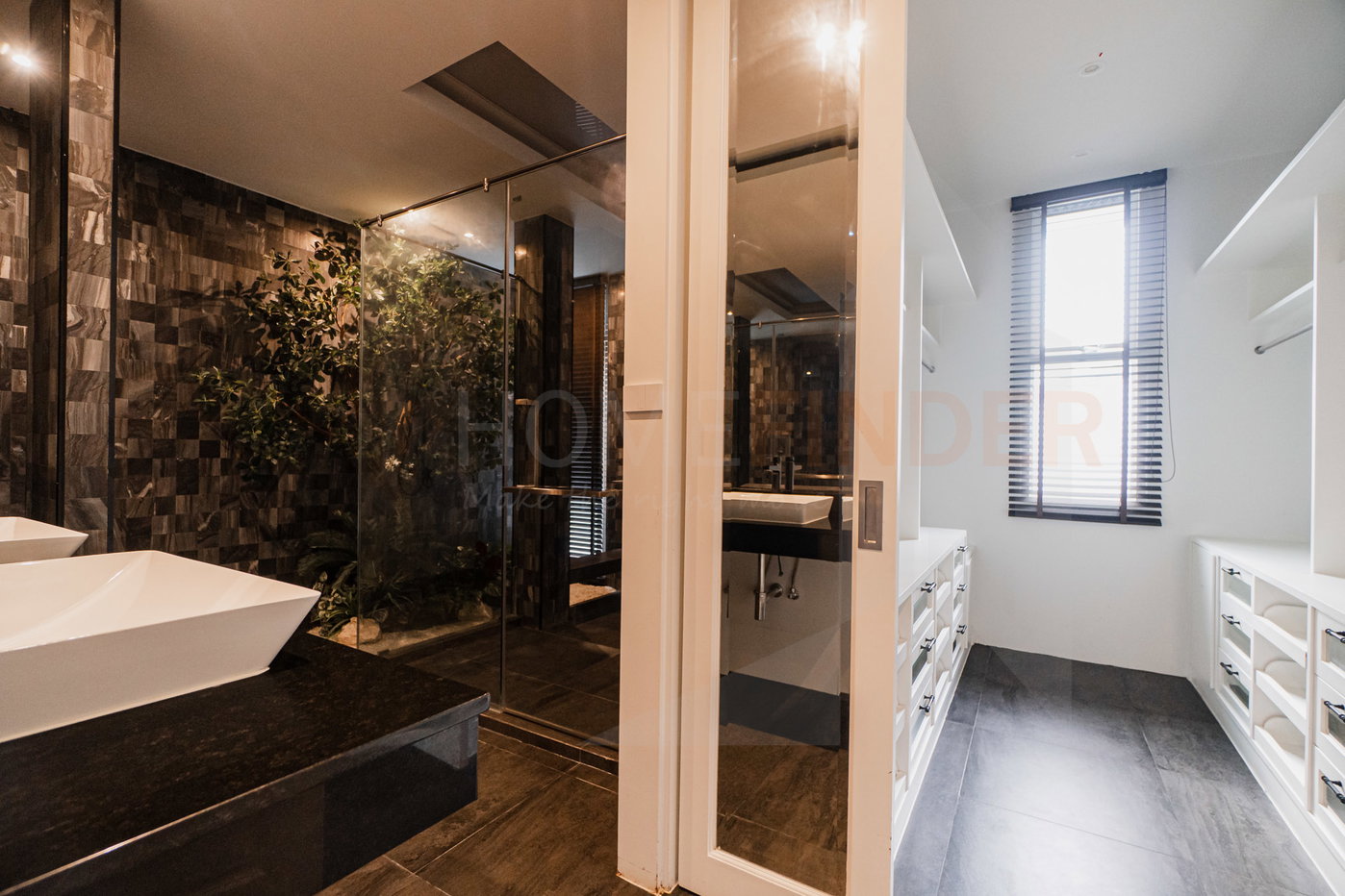 picture House Soi PhromSi 2 Sukumvit 49 4 bedrooms, for sale - 12/16