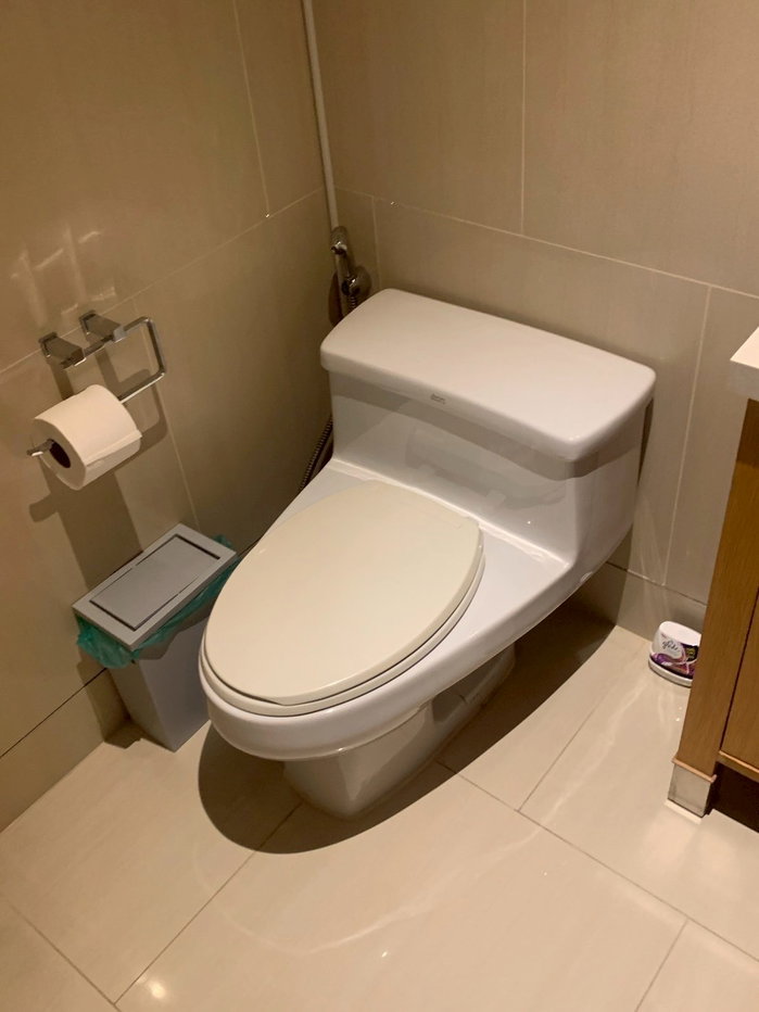 picture The Emporio Place 2 bedrooms, for rent - 17/20