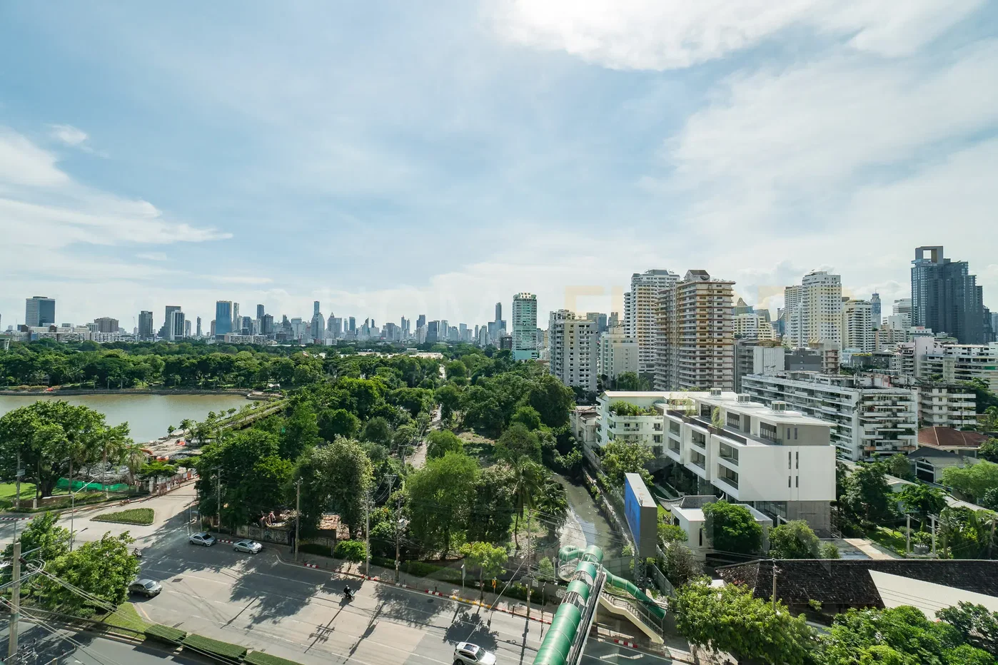 picture The Lakes 2 bedrooms, for rent - 11/13