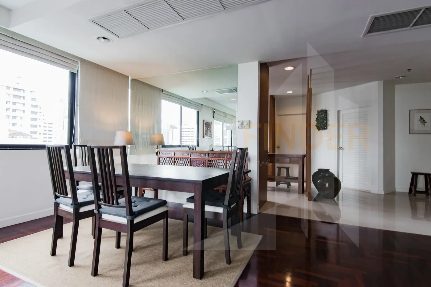 picture Lake Green 2 bedrooms, for rent - 6/12
