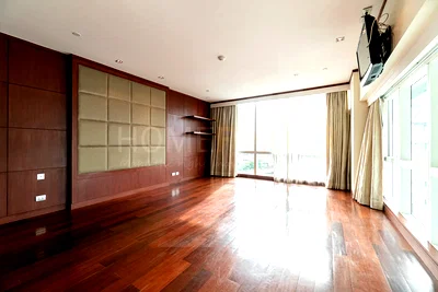 ขายคอนโด : Le Raffine Jambunuda Sukhumvit 31 3 bedrooms, for sale