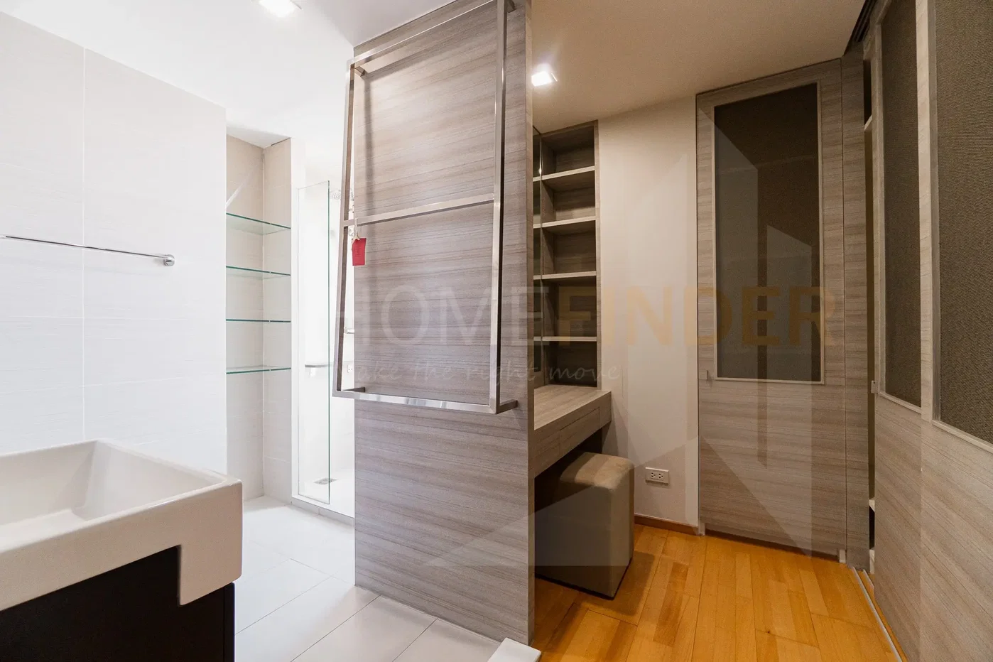 picture Issara@42 Sukhumvit 2 bedrooms, for rent - 5/8