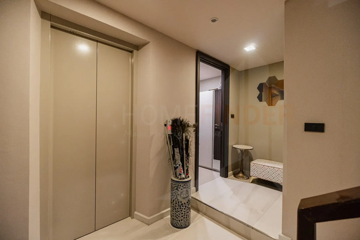 picture Quarter 31 4 bedrooms, for rent - 20/26