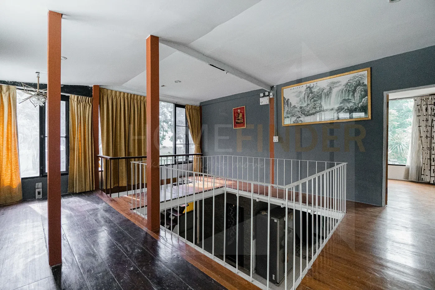 รูป House in Rama 4, Big garden, 6 parking spots 2 bedrooms, for rent - รูปที่ 4/13